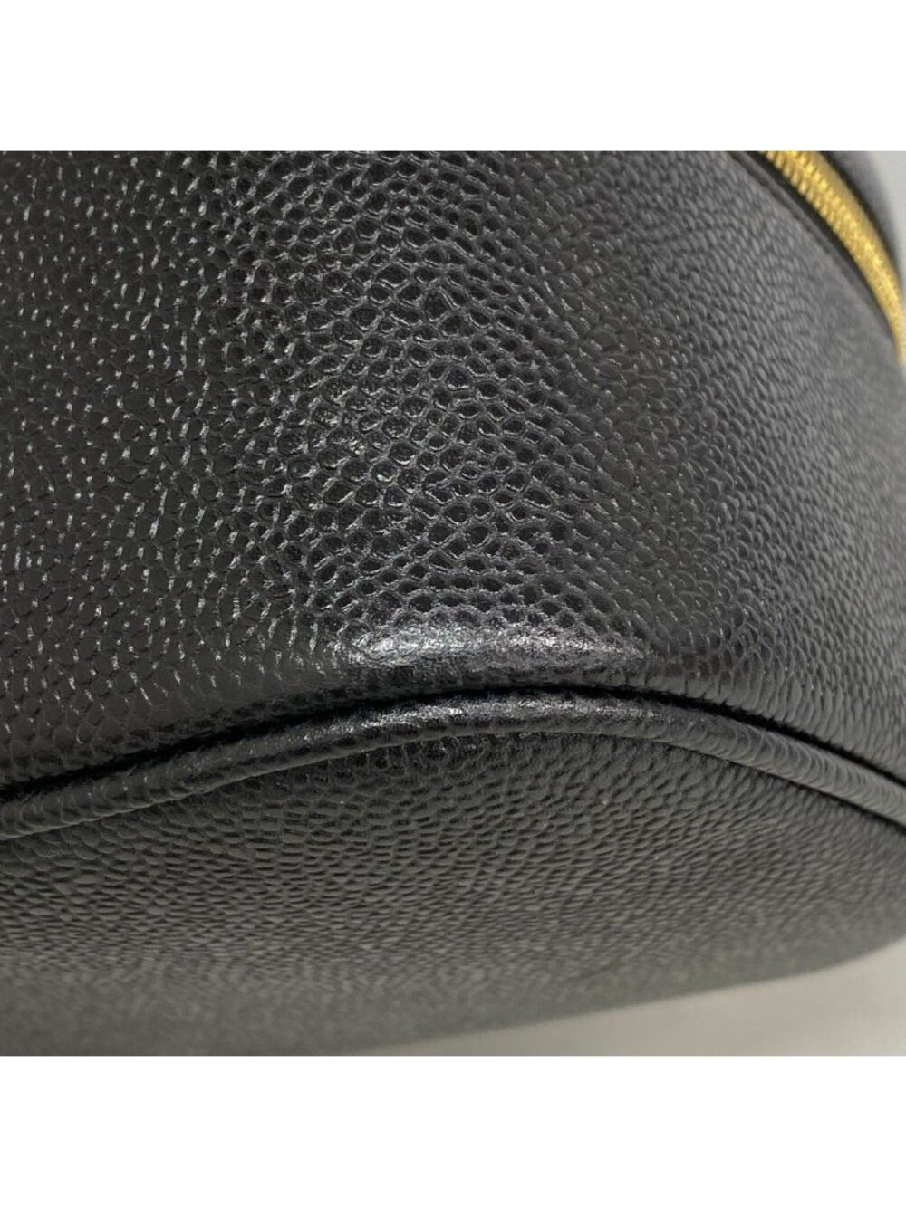 Chanel Vanity Bag Caviar Leather Black Gold - Picture 6 of 9